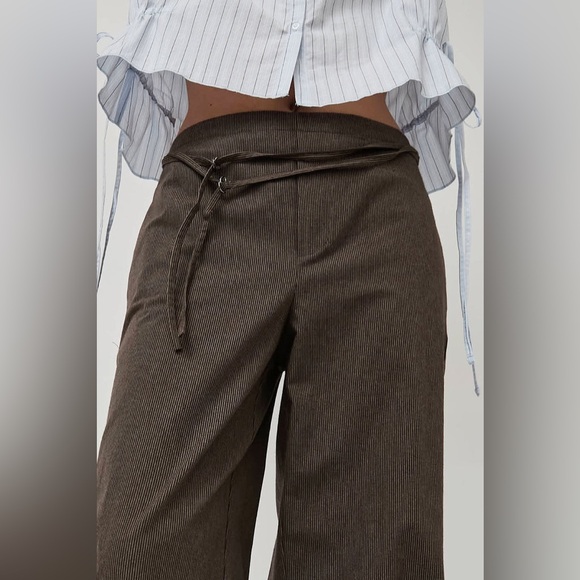 Deiji studios double belted pant in brown stripe - Picture 2 of 8
